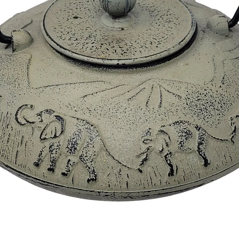 Cast Iron Teapot Sage Green‎ Lucky Elephant Parade Safari 3D Rare Collectible
